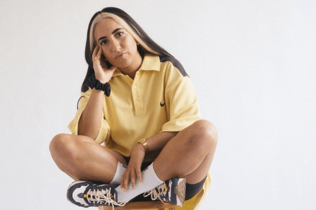 SNKRS Moderatorin Ayshe Zaifoglu will Frauen zu einem besseren Platz im Sneaker Game verhelfen