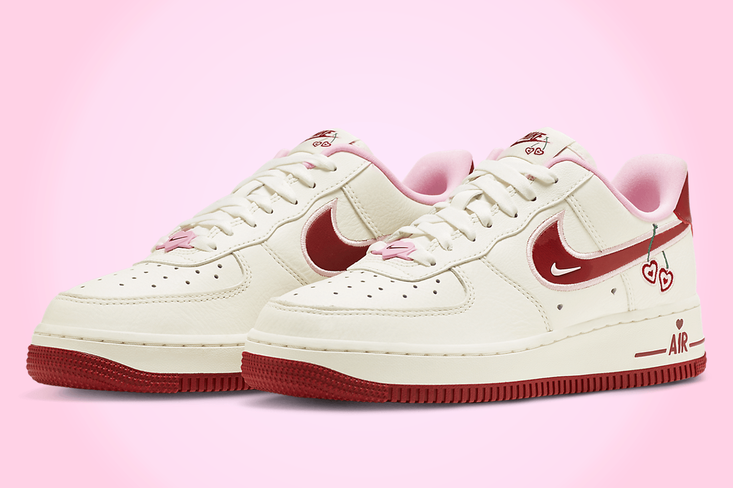 The Nike Air Force 1 Low 'Valentine's Day' 2023 - Sneakerjagers