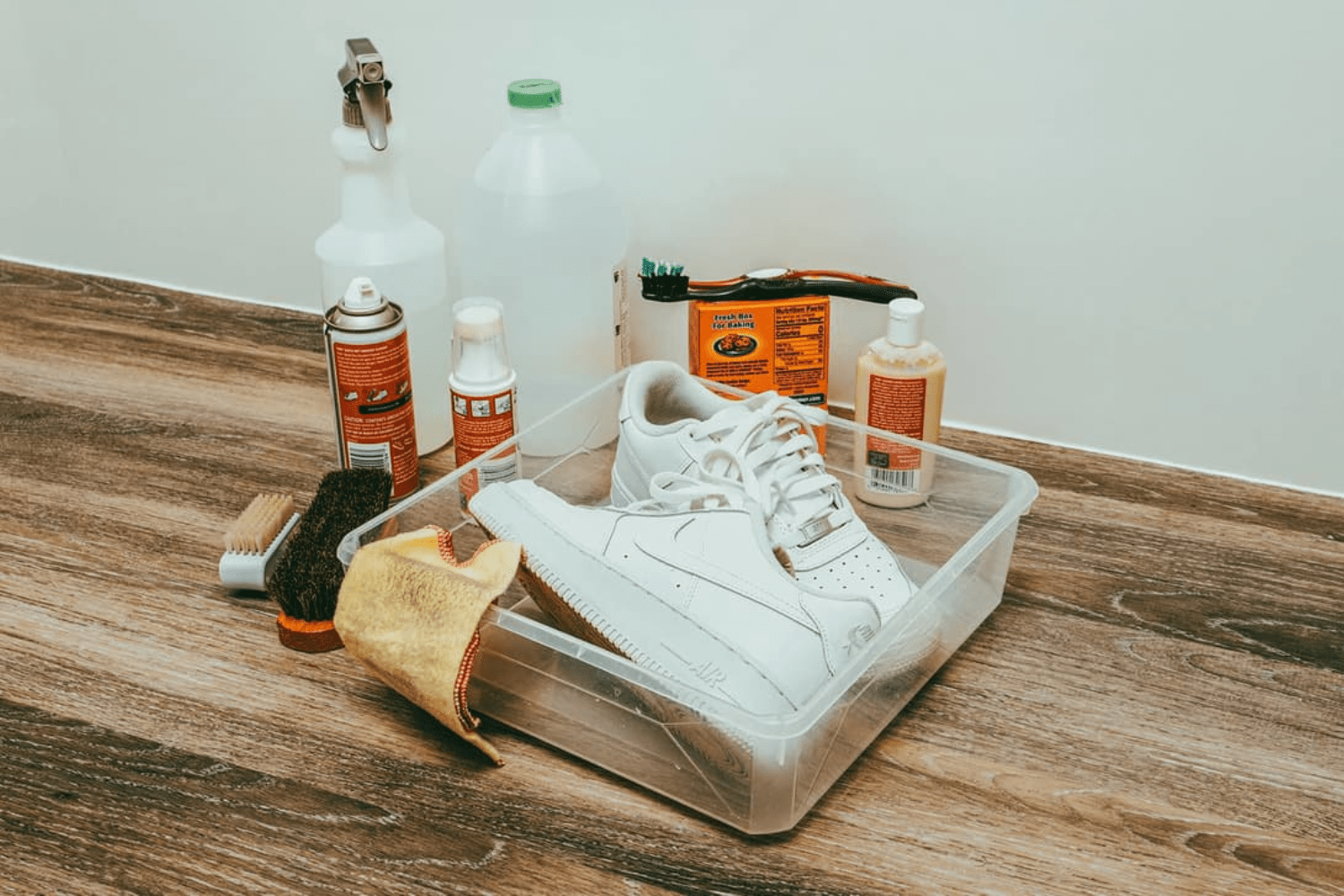 The best products for a sneaker cleaning kit