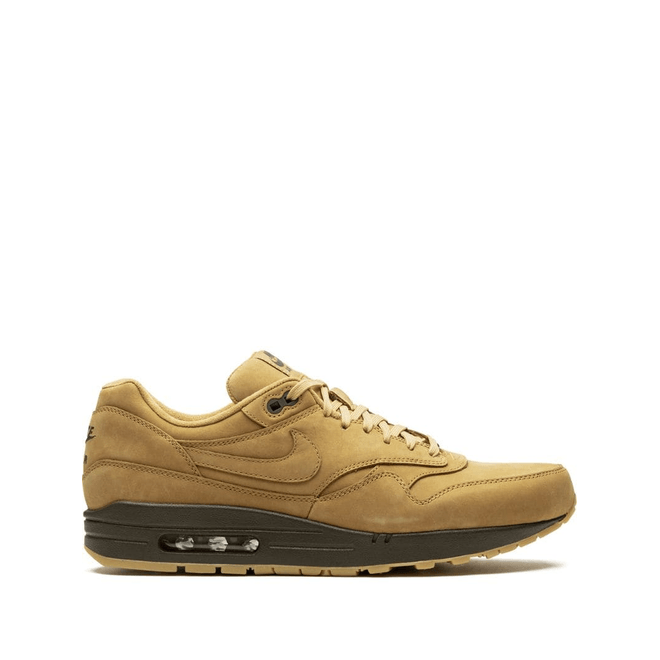 Nike 704997-200