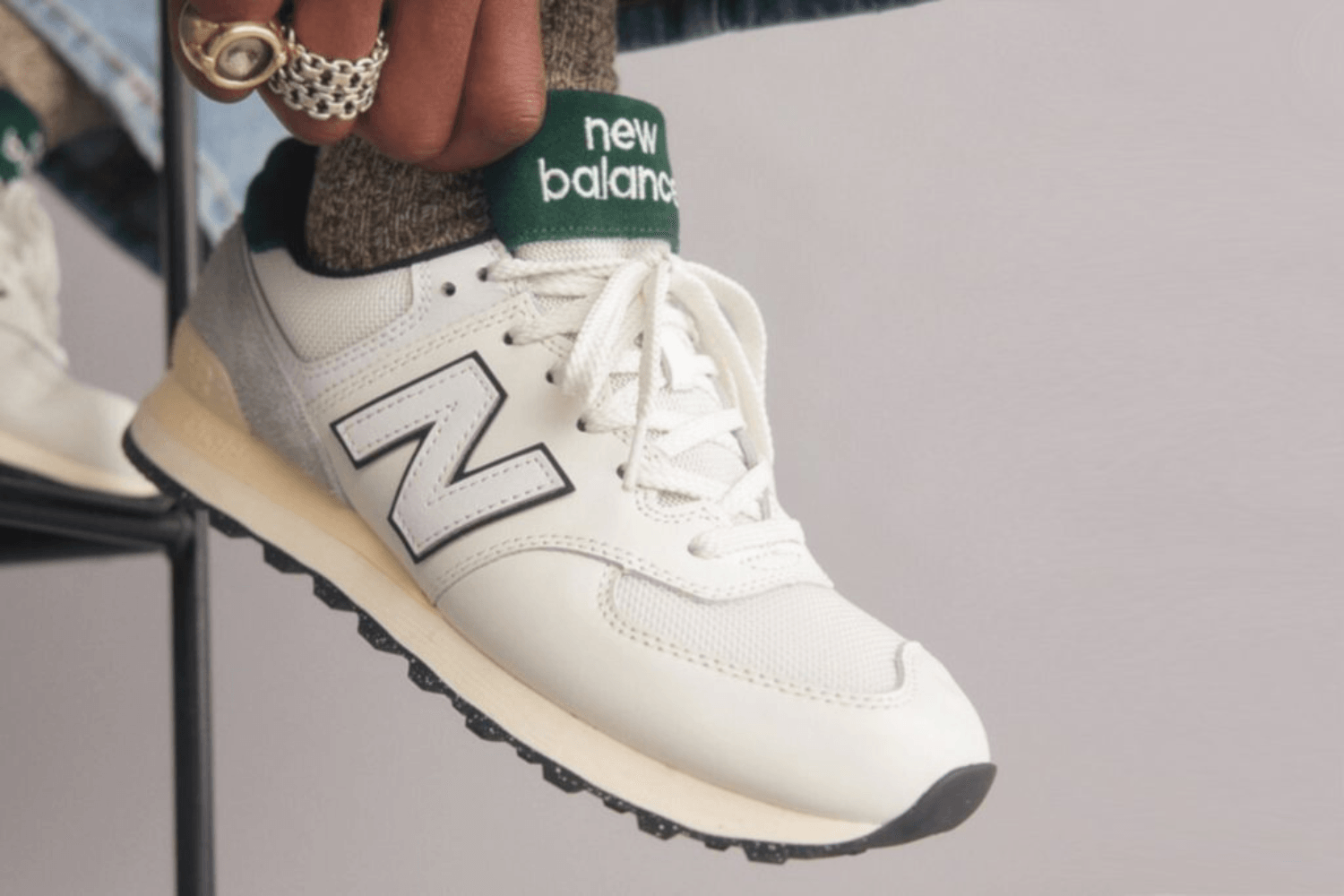 Hoe style ik de New Balance 574