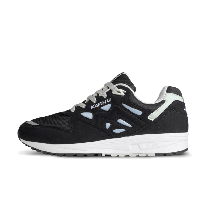 Karhu Legacy 'Jet Black' F806003