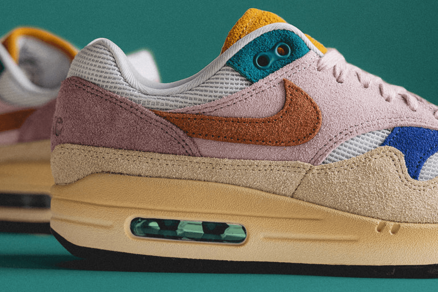 Release reminder: Nike Air Max 1 WMNS 'Tan Lines'