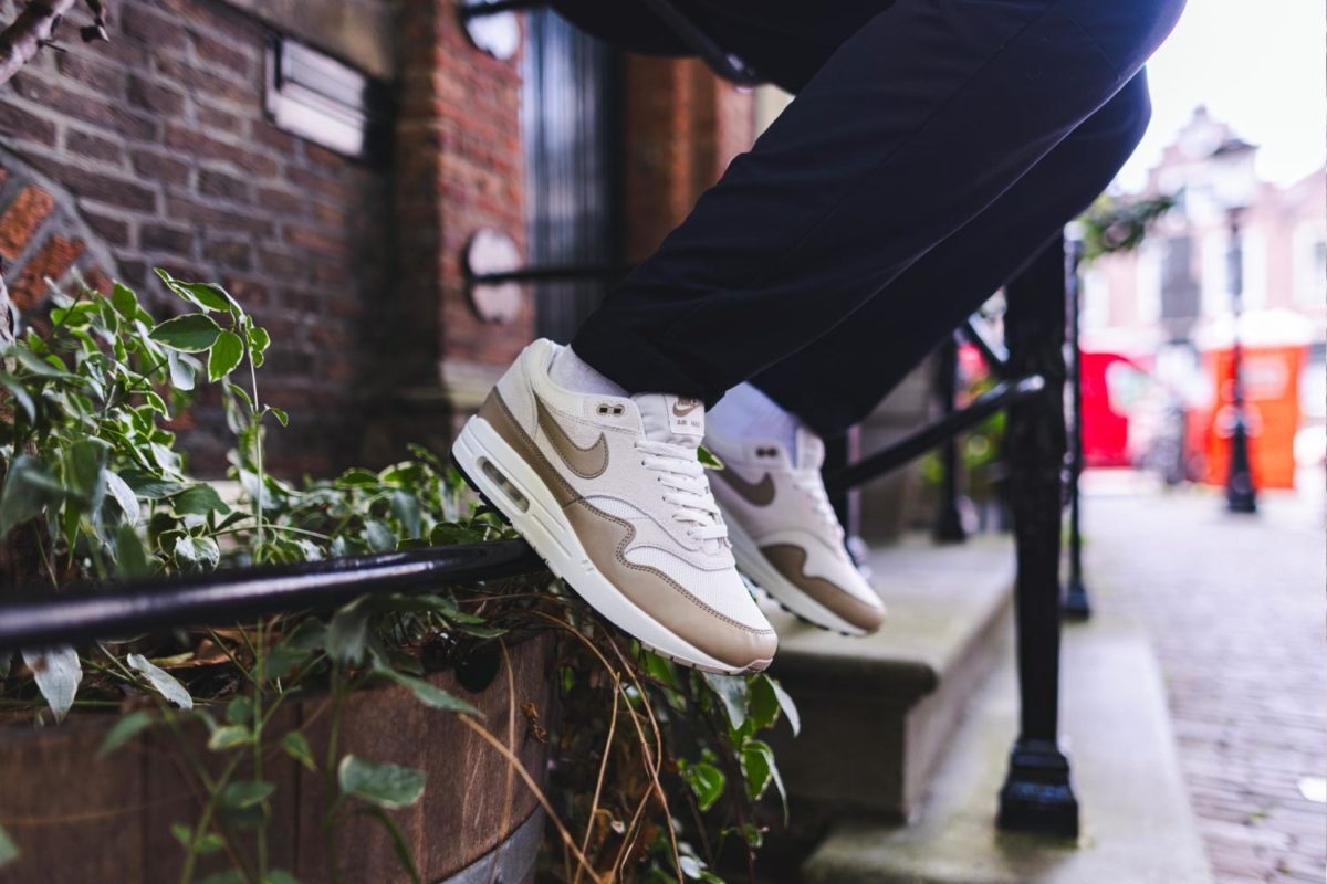 Start het schooljaar in stijl met Nike 'Fresh to School' – Nike Air Max 1 'Khaki'