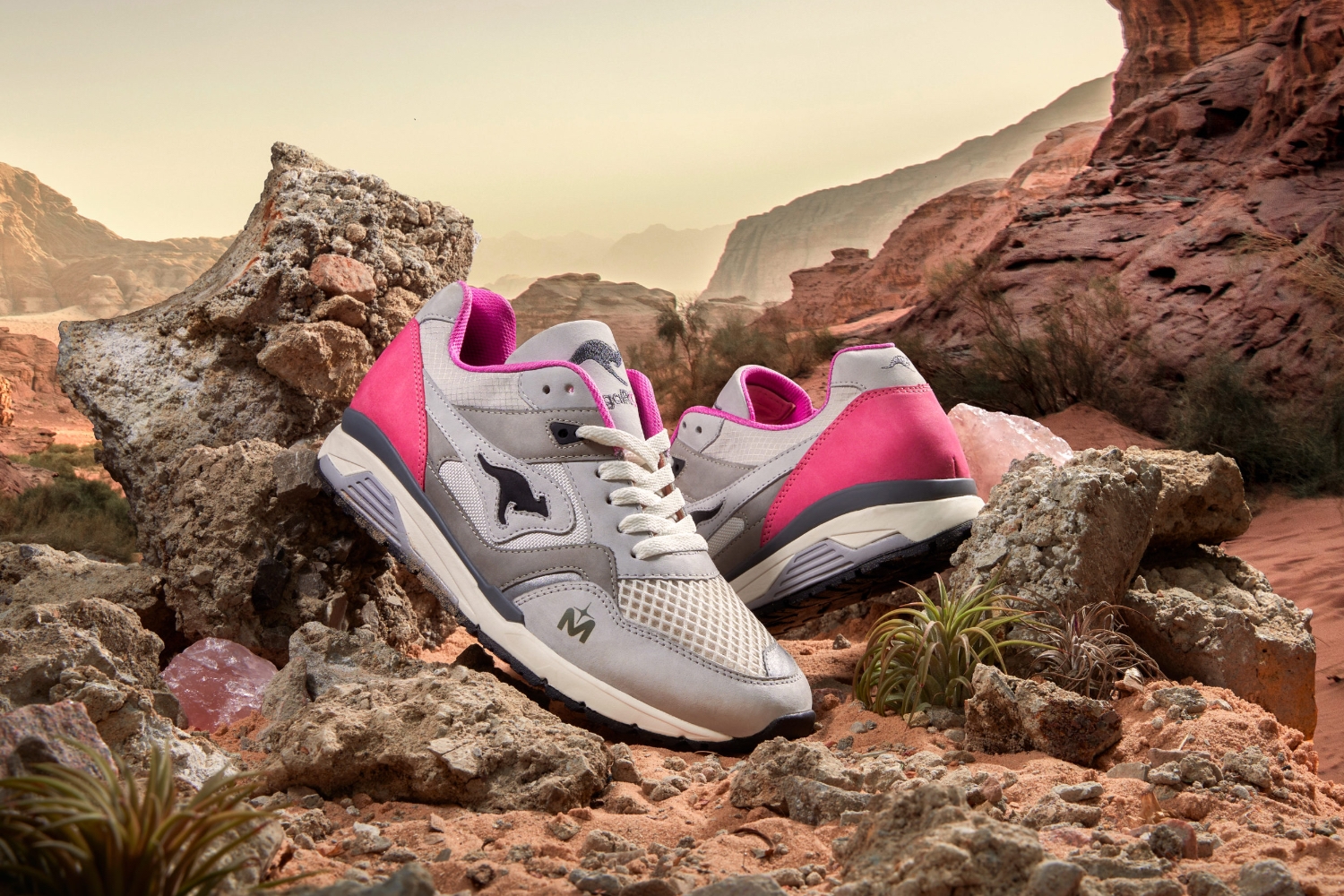 Die Geschichte hinter dem KangaROOS Inside Job v1.5 'Rose Quartz' - Interview Tommy Triggah and Morgan Weekes
