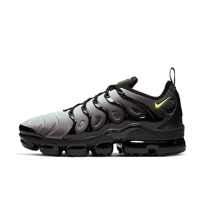 Nike Air Vapormax Plus *Neon* CW7478 001