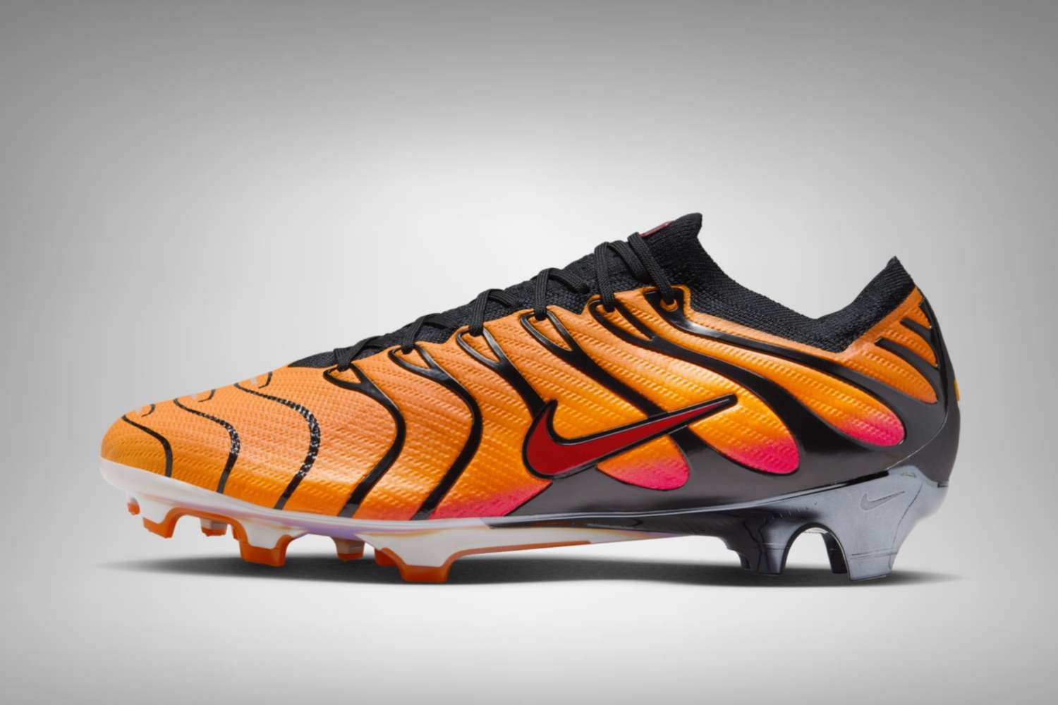 Vinicius Jr. enthüllt einen neuen Nike Vapor Elite 15 inspiriert vom TN 'Sunset'