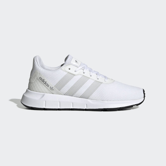 adidas Originals Swift Run RF FW1647