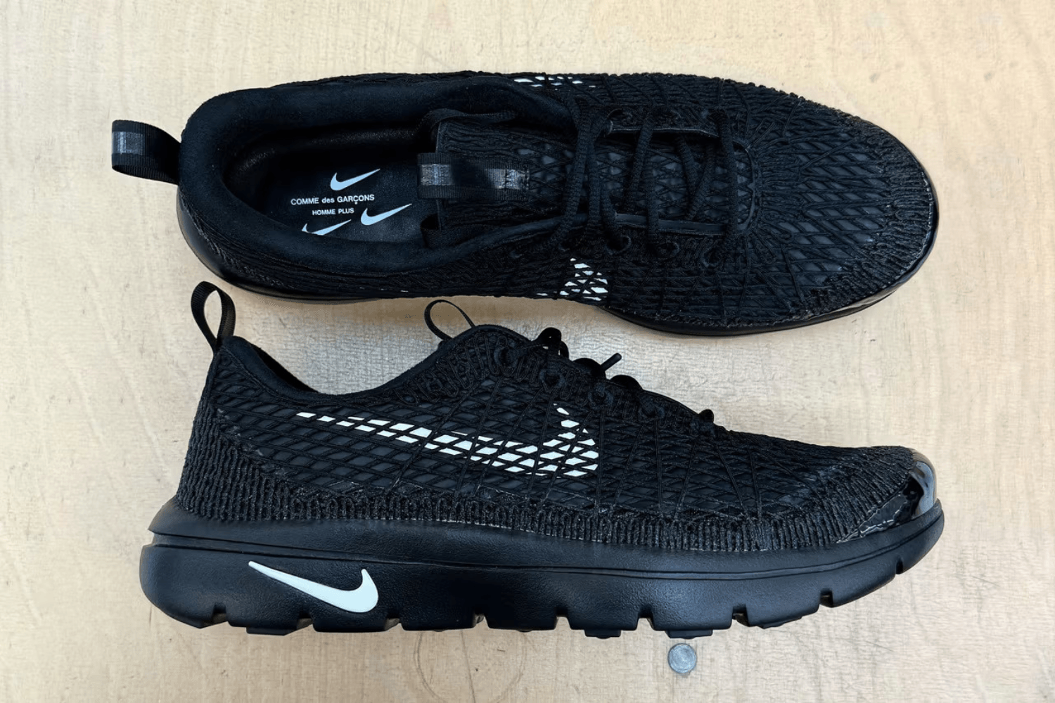 BLACK COMME des GARCONS NIKE コラボ　25ss Comme des Garçons collaborations Paris Fashion Week FW25