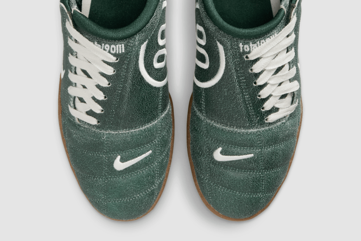 Nike Total 90 III 'Fir' Arrives in Summer With a Vintage Look