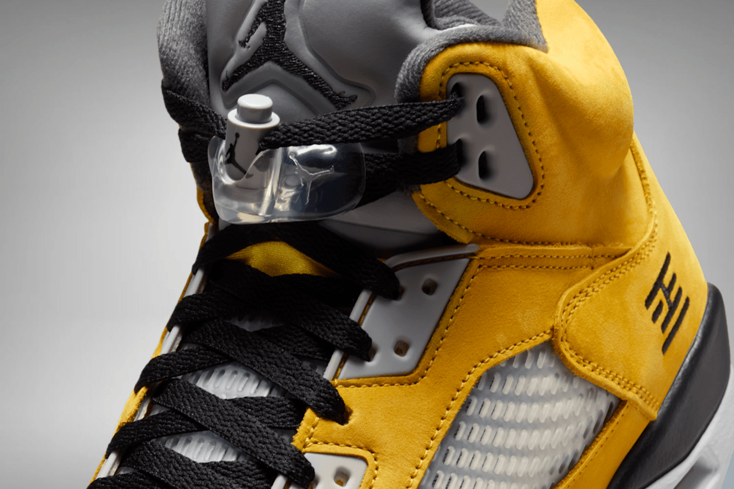 Nike Unveils Official Images of the Air Jordan 5 'Tokyo