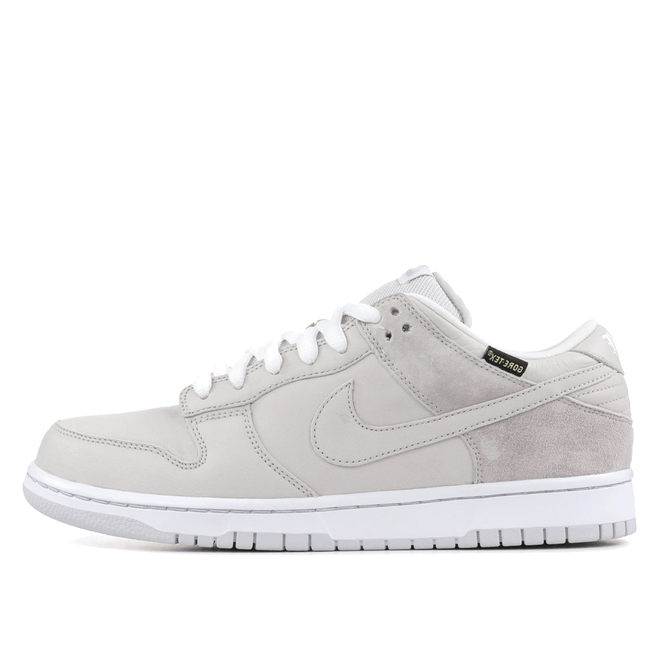 Nike SB Dunk Low Premium Gore Tex 'Medicom 5' (2008) 321721-001
