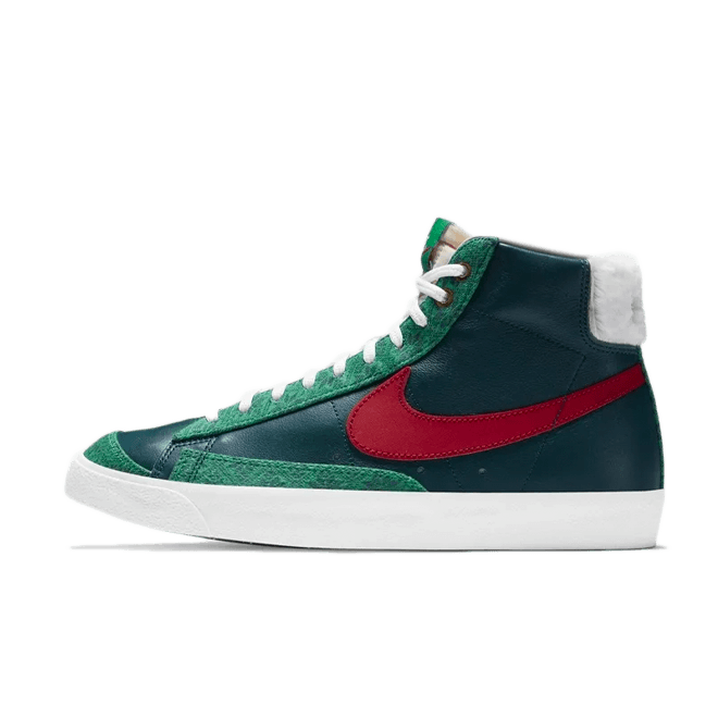 Nike WMNS Blazer Mid 'Ugly Sweater Pack' DC1619-300