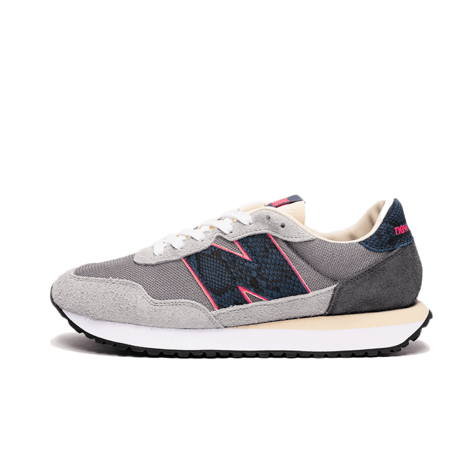 Sneakersnstuff X New Balance 237 MS237ns