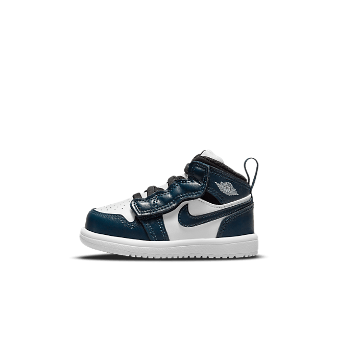 Jordan 1 Mid AR6352-411