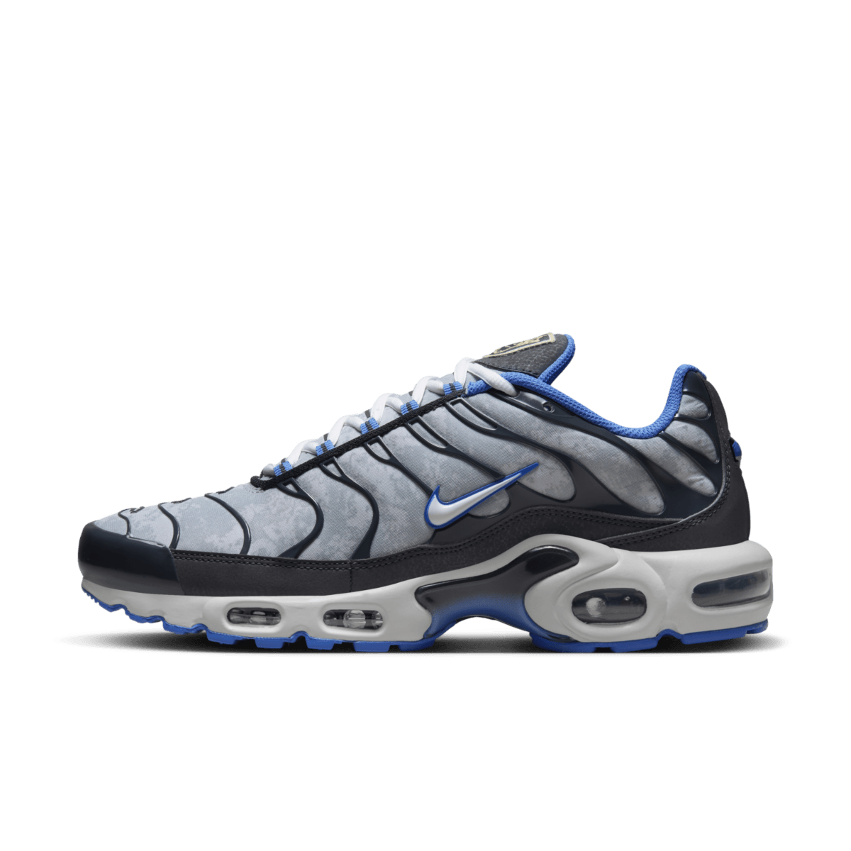 Nike Air Max Plus Social F.C. 'Cloud Grey' DQ3981-001