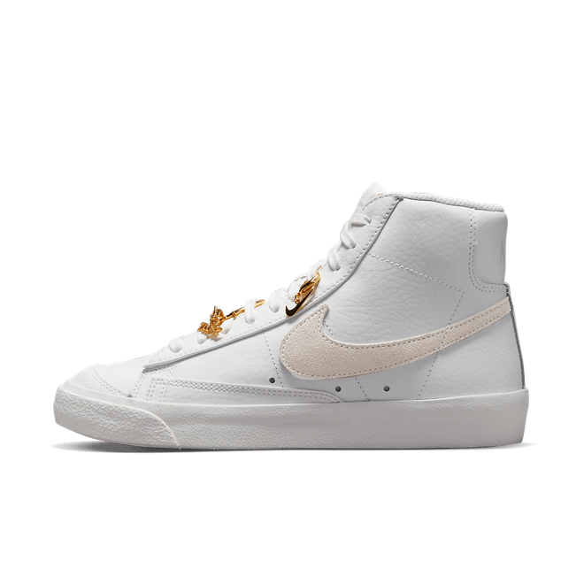 Nike WMNS Blazer Mid '77 FB8475-100