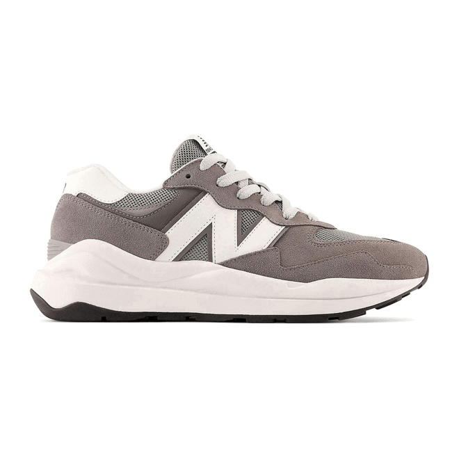 New Balance 57/40 M5740-VPB