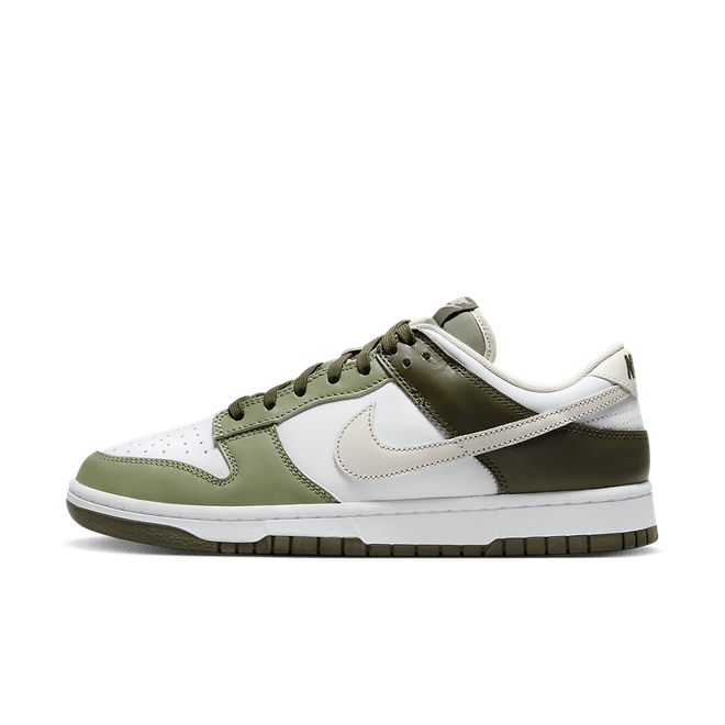 Nike Dunk Low 'Oil Green' FN6882-100