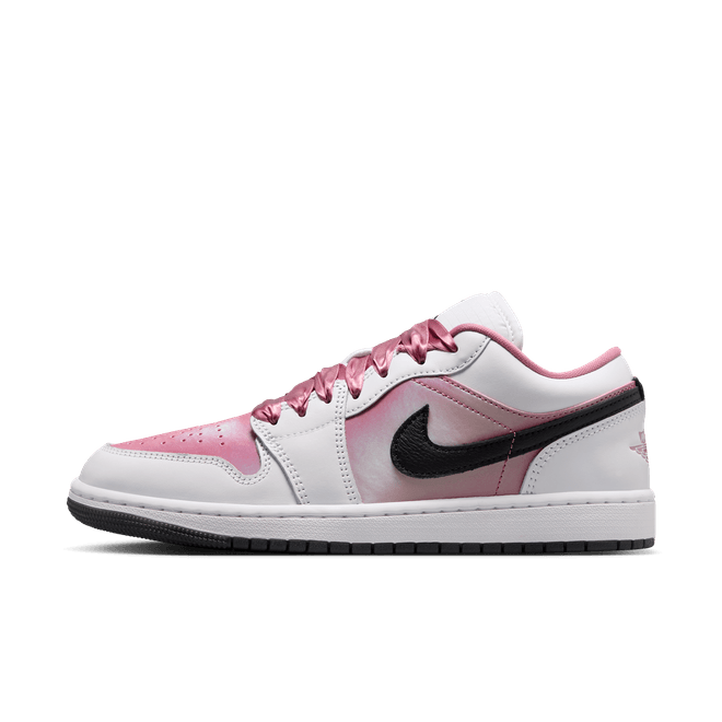 Nike Air Jordan 1 Low SE IO0668-100