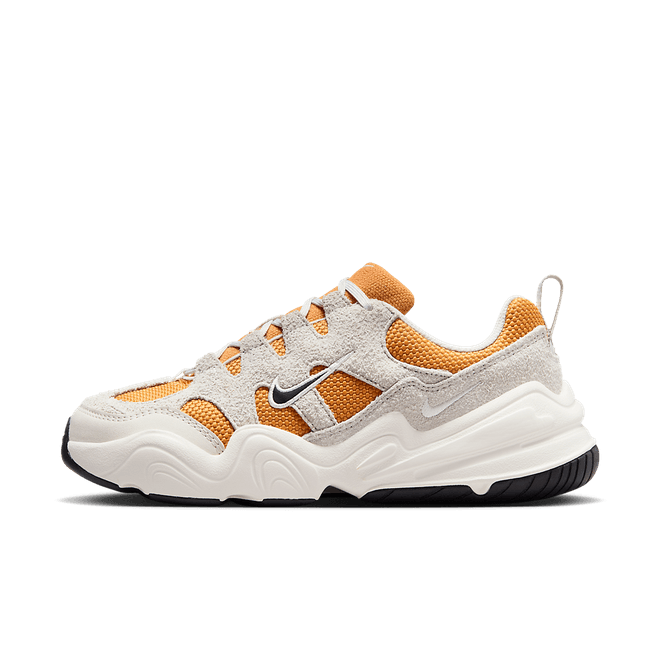 Nike WMNS Tech Hera DR9761-800