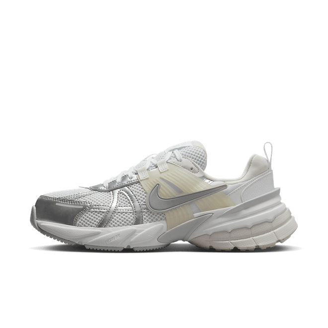 Nike Wmns V2K Run 'Metallic Silver' FD0736 104