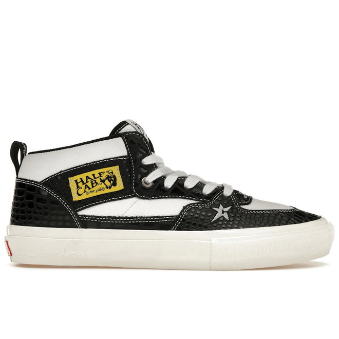 Vans Carpet Company x Skate Half Cab 'Black Dragon Leather' VN0A2Z341KP