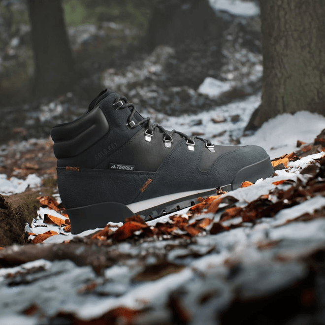adidas Terrex Snowpitch COLD.RDY Hiking IH3663