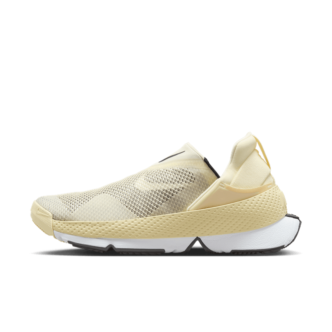 Nike Go FlyEase Easy On/Off DR5540-700