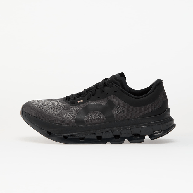 On M Cloudflow 5 Black 3MF10111043