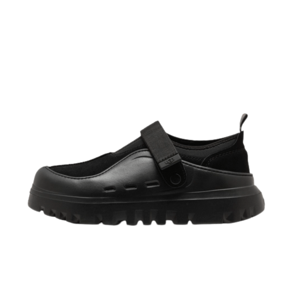 UGG® PeakMod Lowcut Black 1171355-BBLC