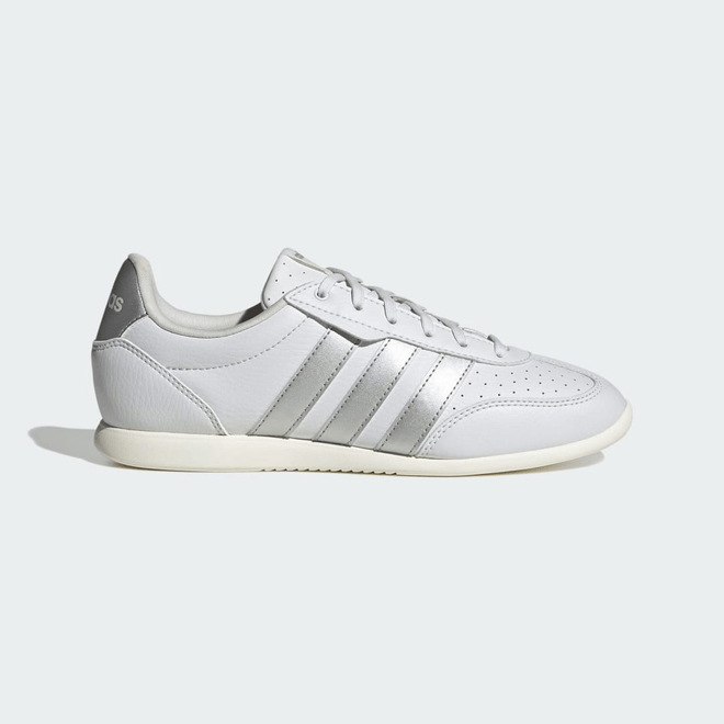 adidas BARREDA HQ7386