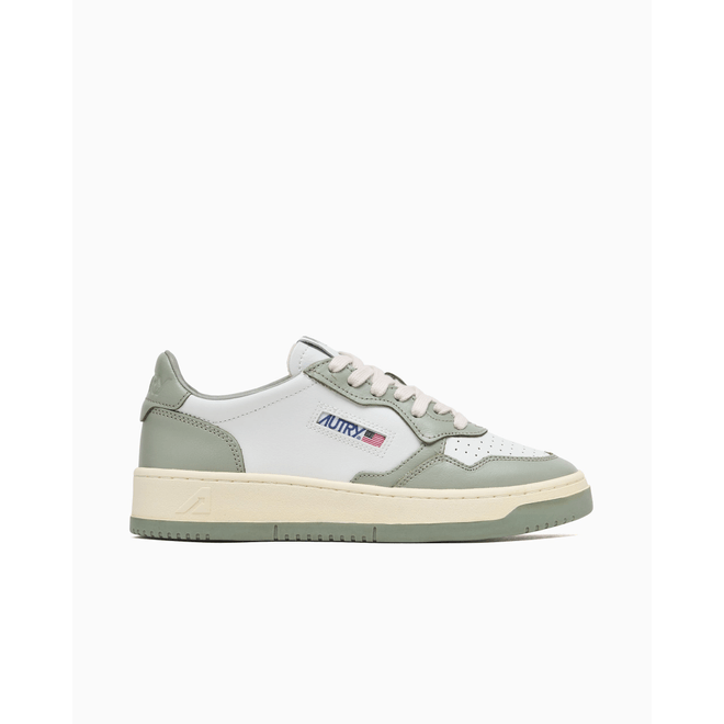 Autry Women's Medalist Low Leather AULWWB65