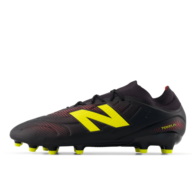 New Balance Tekela Team Low MG V5 UT3ML2HD