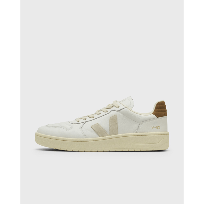 Veja V-82 Ii Leather VF3321447B