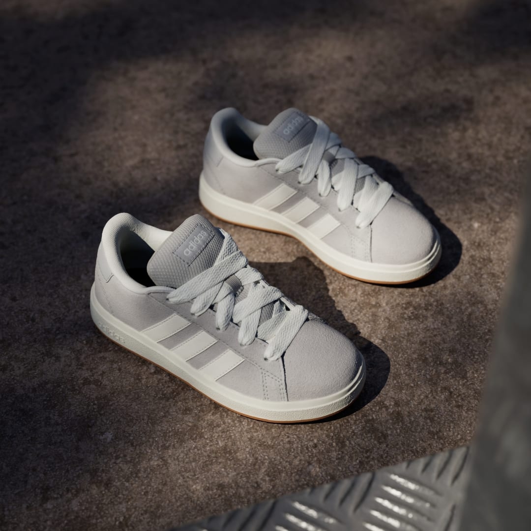 adidas Grand Court 00s Shoes JH6179