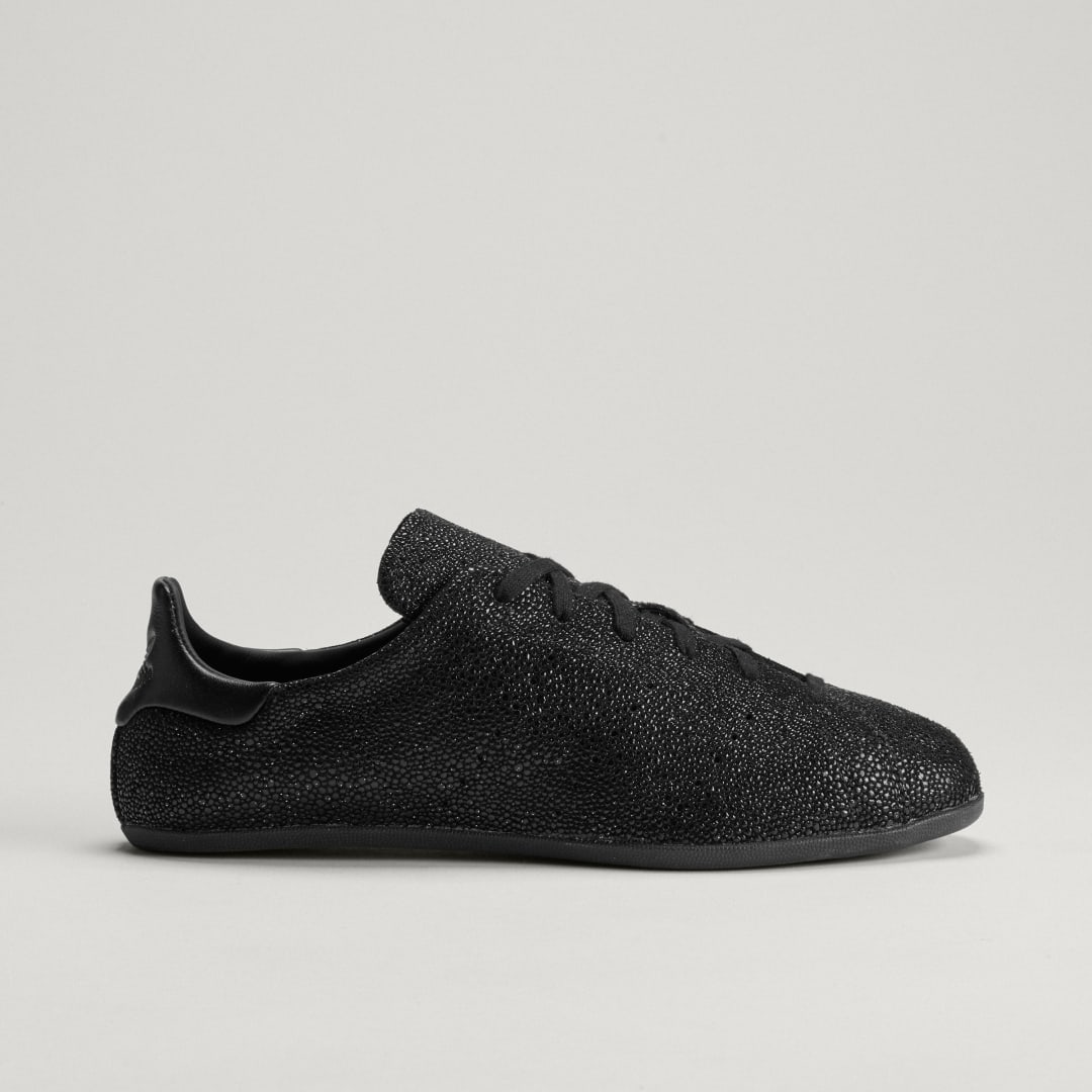 adidas Originals Women's Stan Smith Lo Pro 'Black' KI7290