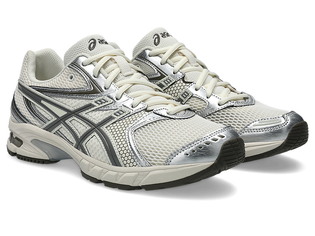 ASICS SportStyle GEL-DS TRAINER 14 cream 1203A607-110