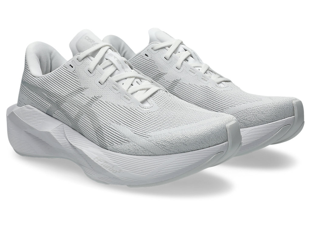 ASICS Novablast 6 White 1011C243-100