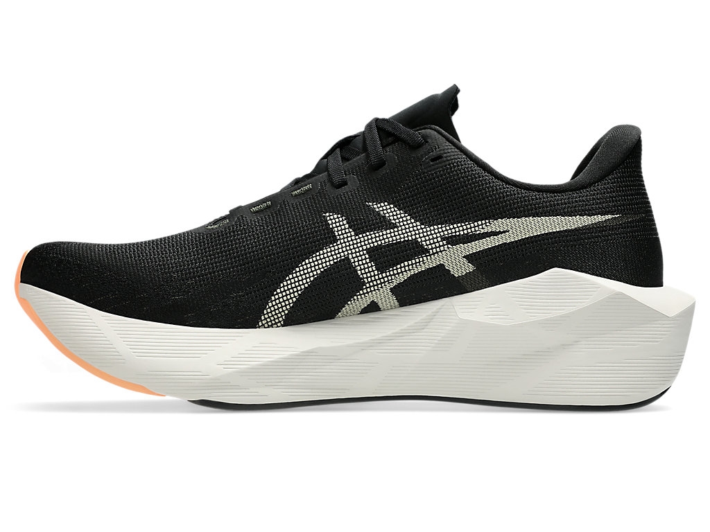 ASICS Novablast 6 Black 1011C243-001