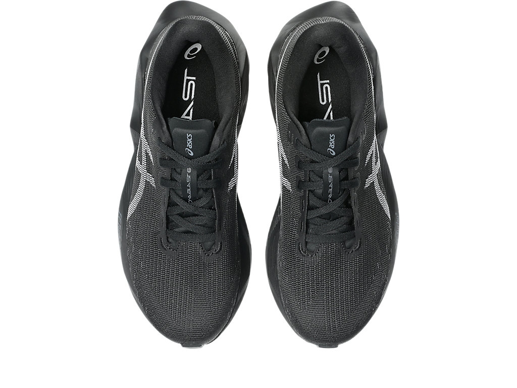 ASICS Novablast 6 Black 1012C008-002