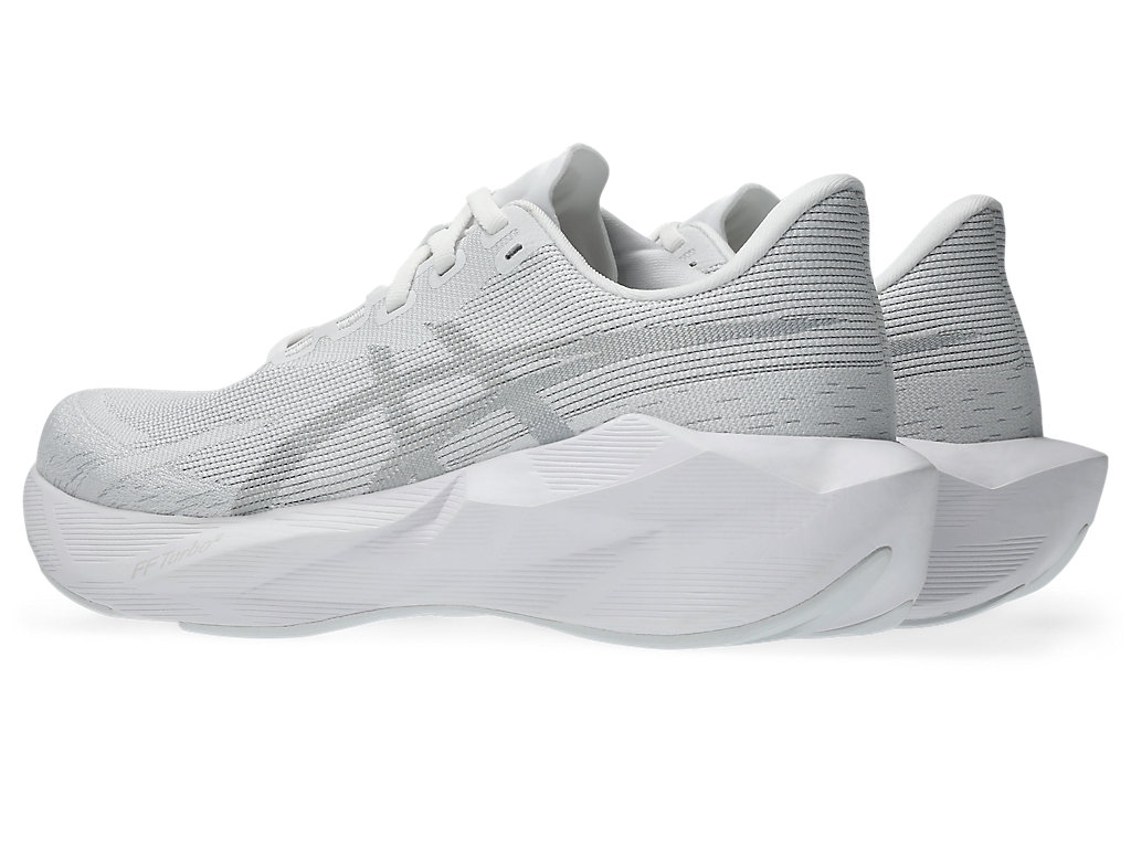 ASICS Novablast 6 White 1012C008-100
