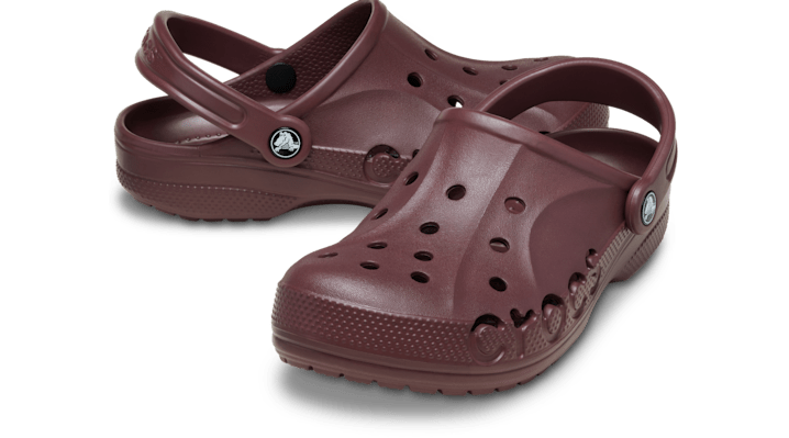 Crocs Baya Clogs Burgundy 10126-605