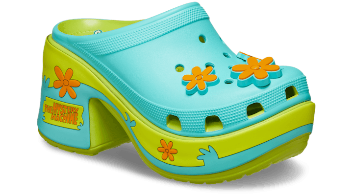 Crocs Unisex Scooby Doo Siren Clogs Lime Punch 210107-3TX