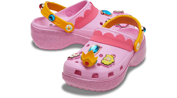 Nintendo's Super Mario x Crocs Classic Platform Clog 'Princess Peach' 212137-90H