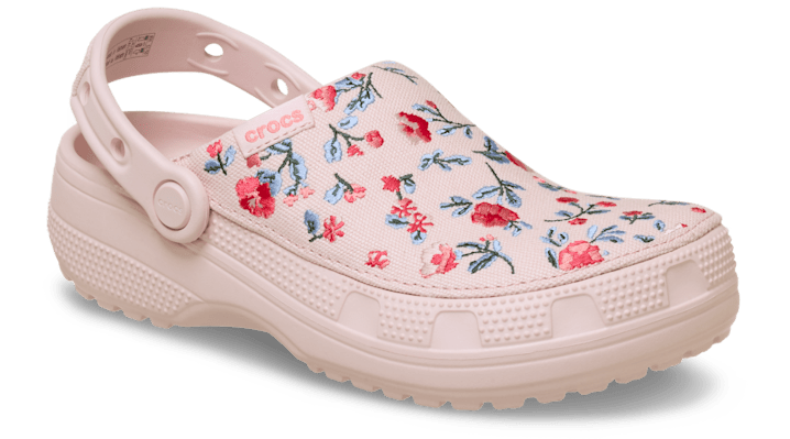 Crocs Classic Crafted Floral Clogs Cotton Candy 212878-685