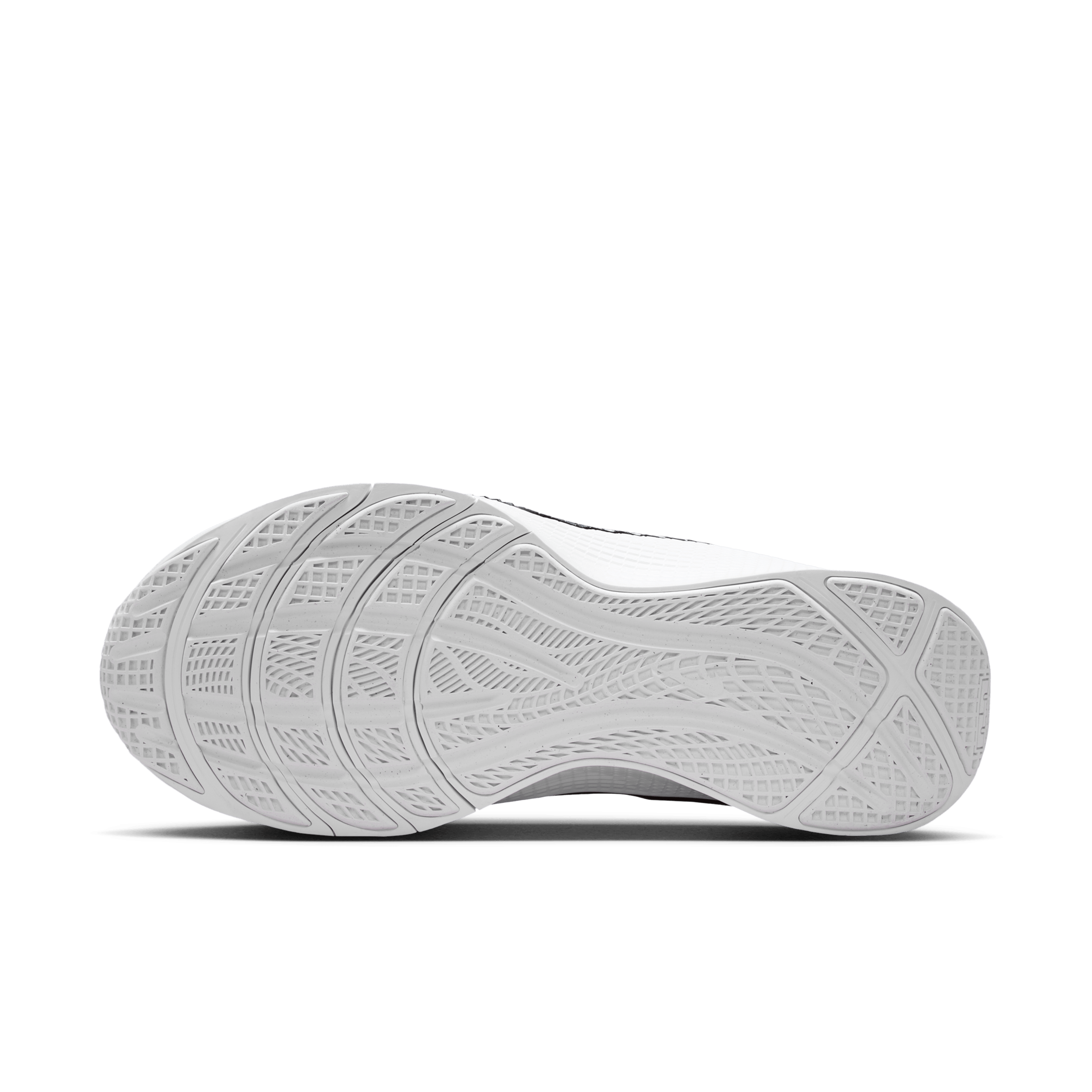 Nike LeBron TR 1 'Black & White' FJ6151-007
