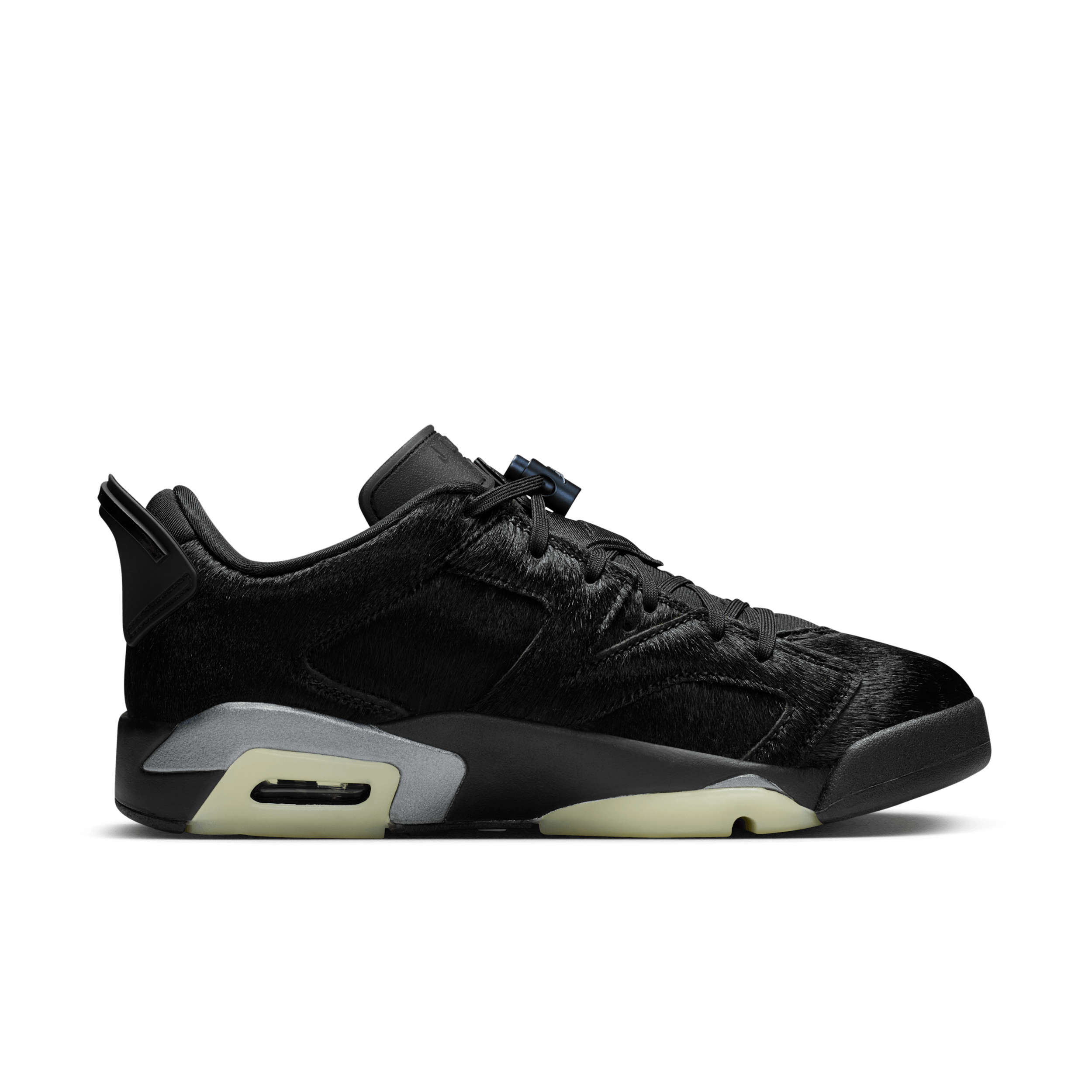 Air Jordan 6 Low ‘Blackout’ IO9786-001