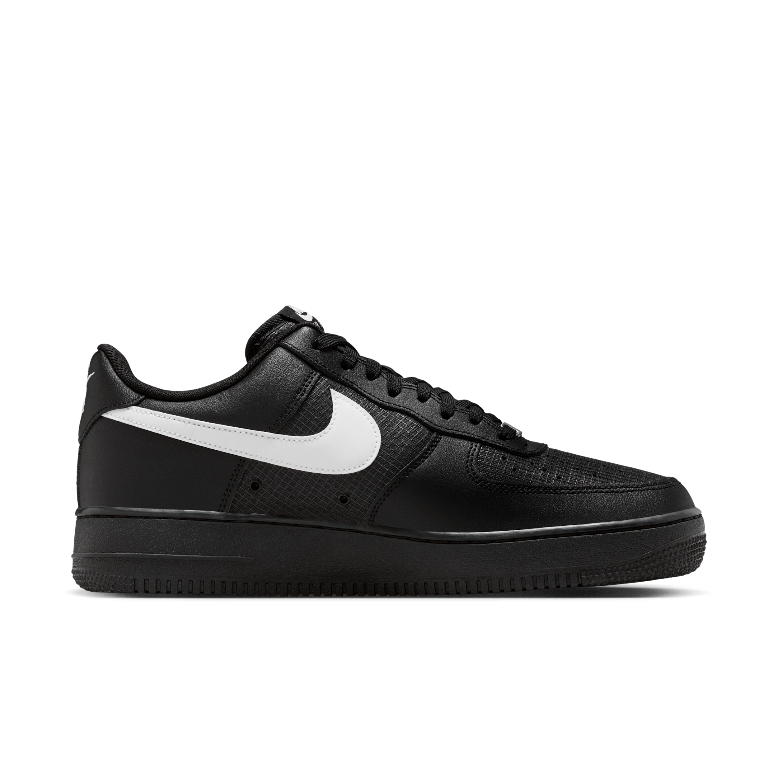 Nike Air Force 1 '07 LV8 'Black & White' IR0952-001