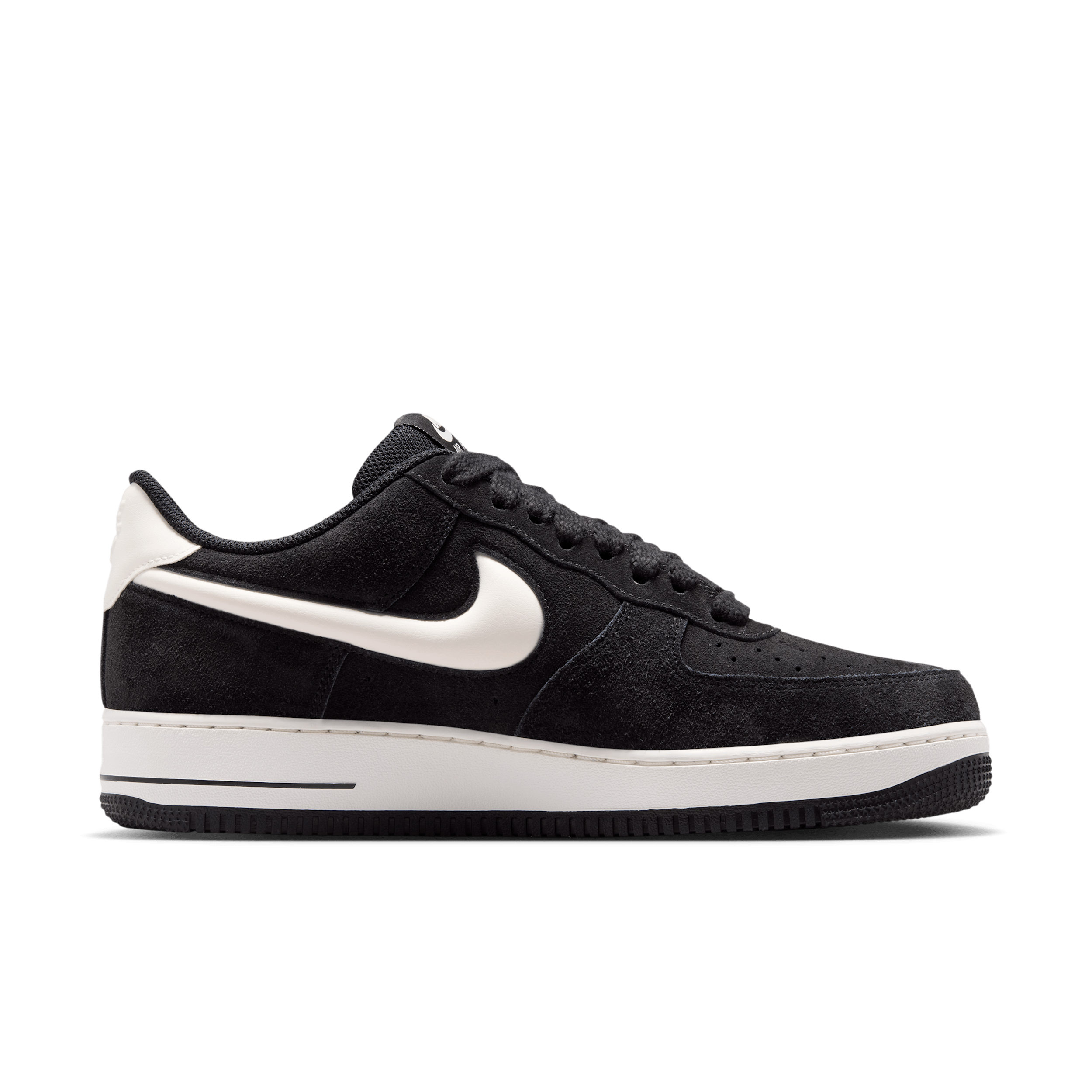 Nike Air Force 1 '07 LV8 'Black & Sail' IU7592-001